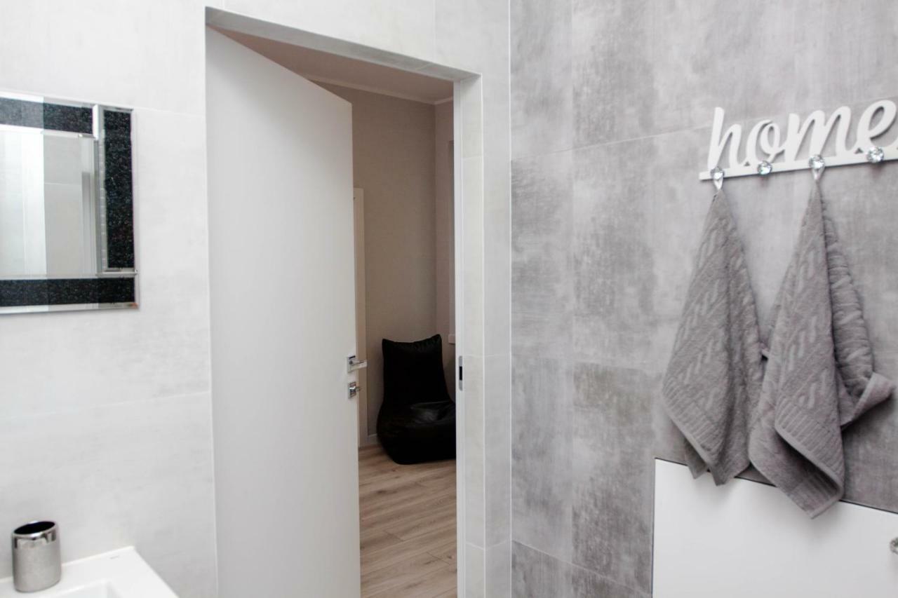 Apartmán Novel Varšava Exteriér fotografie